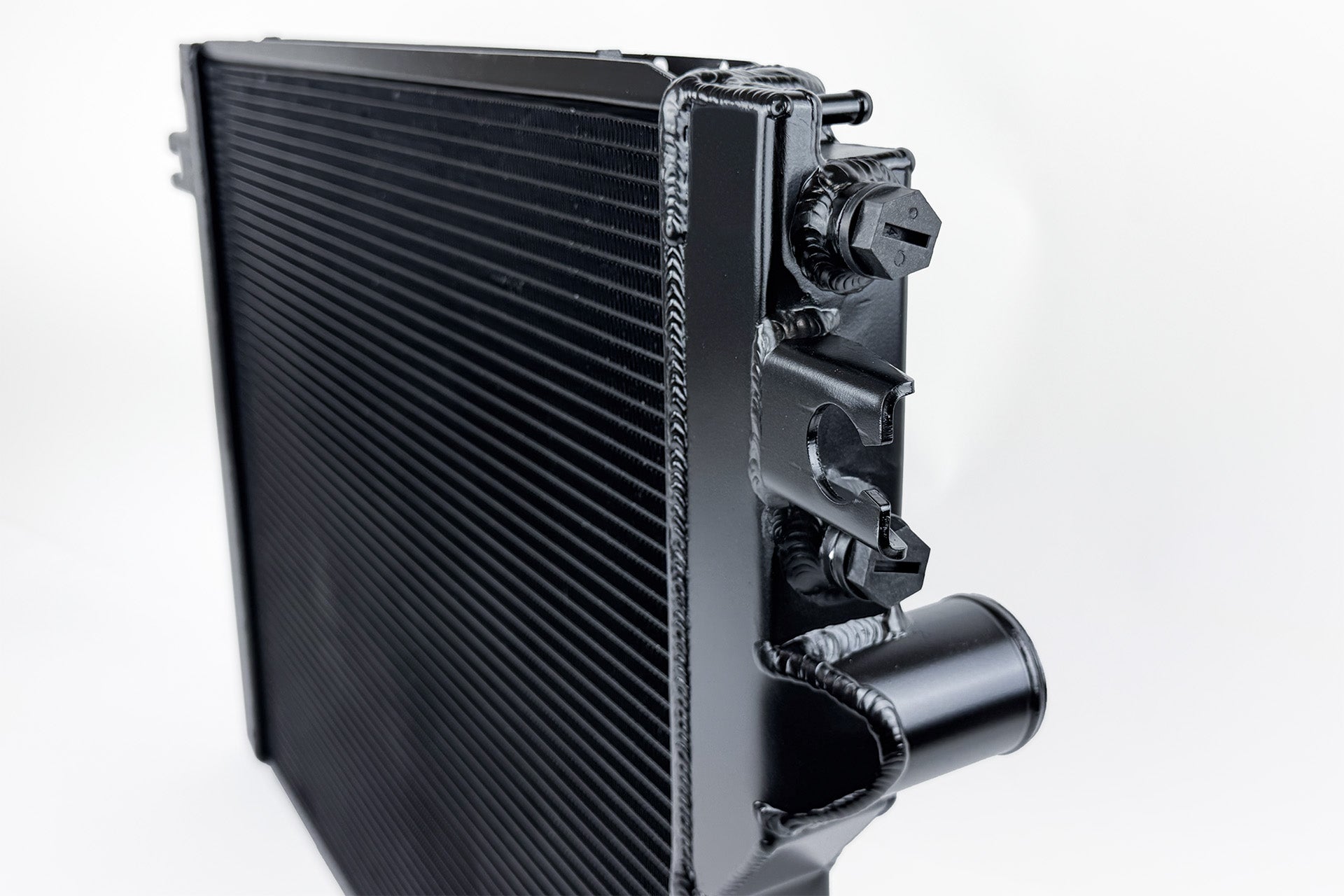 CSF #7232 BMW E28 M5 / E24 M6/635CSi High-Performance All-Aluminum Radiator