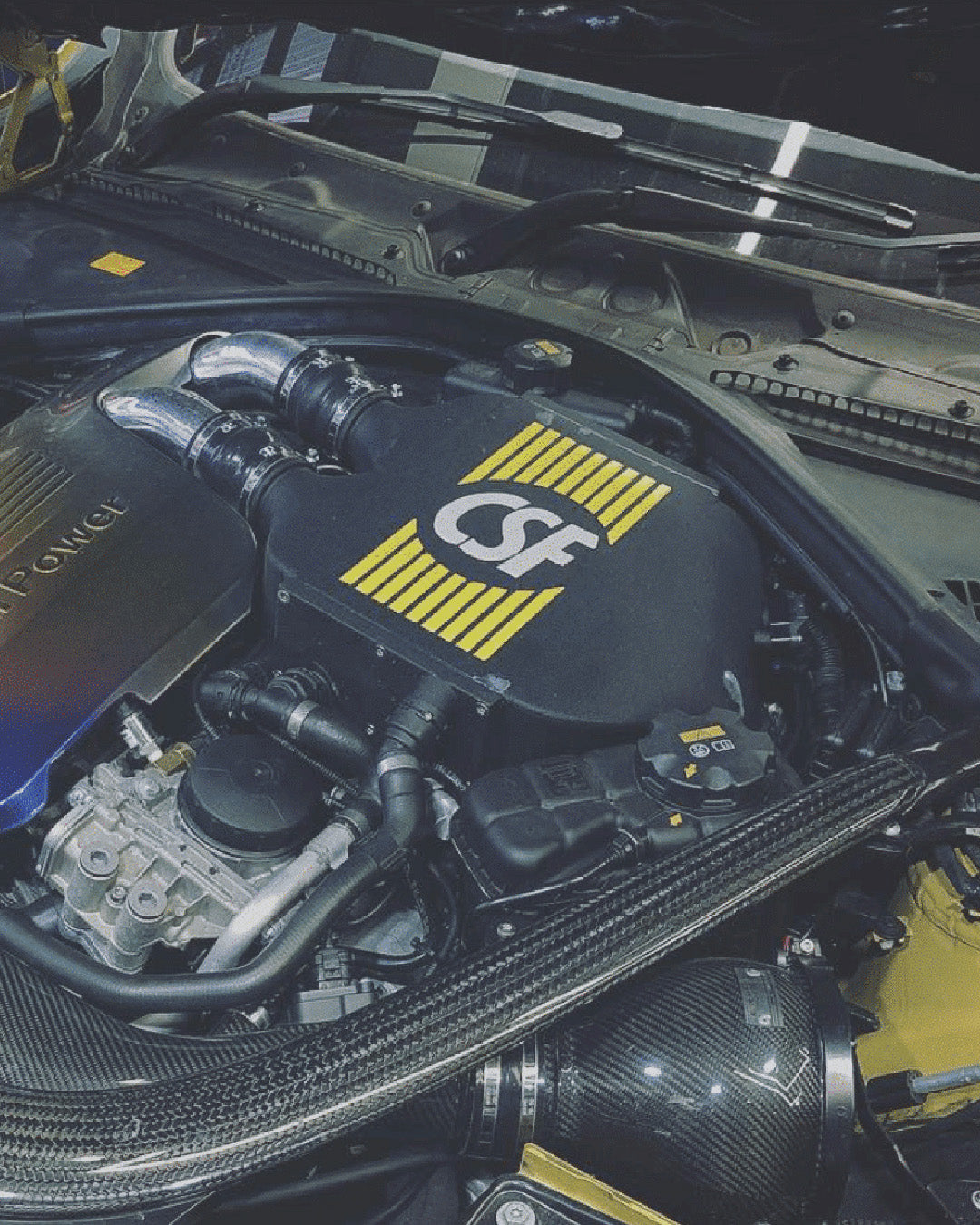 CSF #8082R F8X M3 / M4 / M2 Comp Top Mount Charge-Air-Cooler - Raw Finish custom finish - Flat Black w/ White/Yellow Pinstriping +$600.00