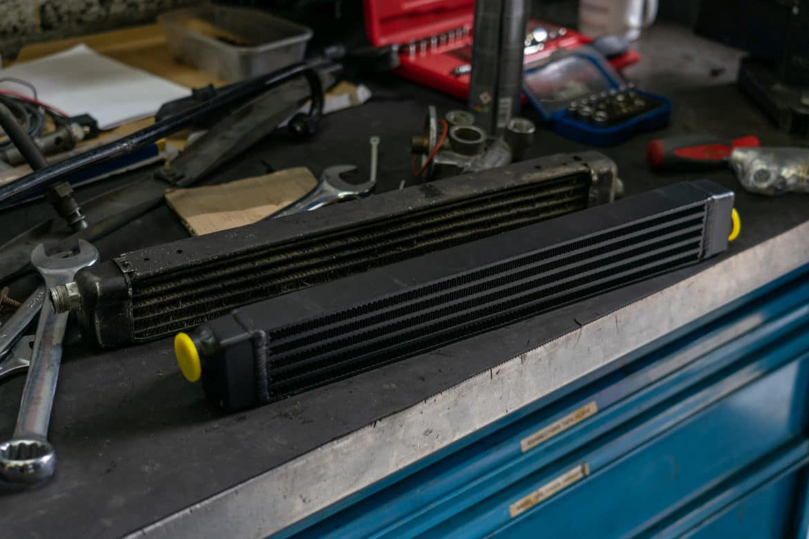 CSF #8092 BMW E30 Oil Cooler w/ fittings for OEM style and AN-10 male connections