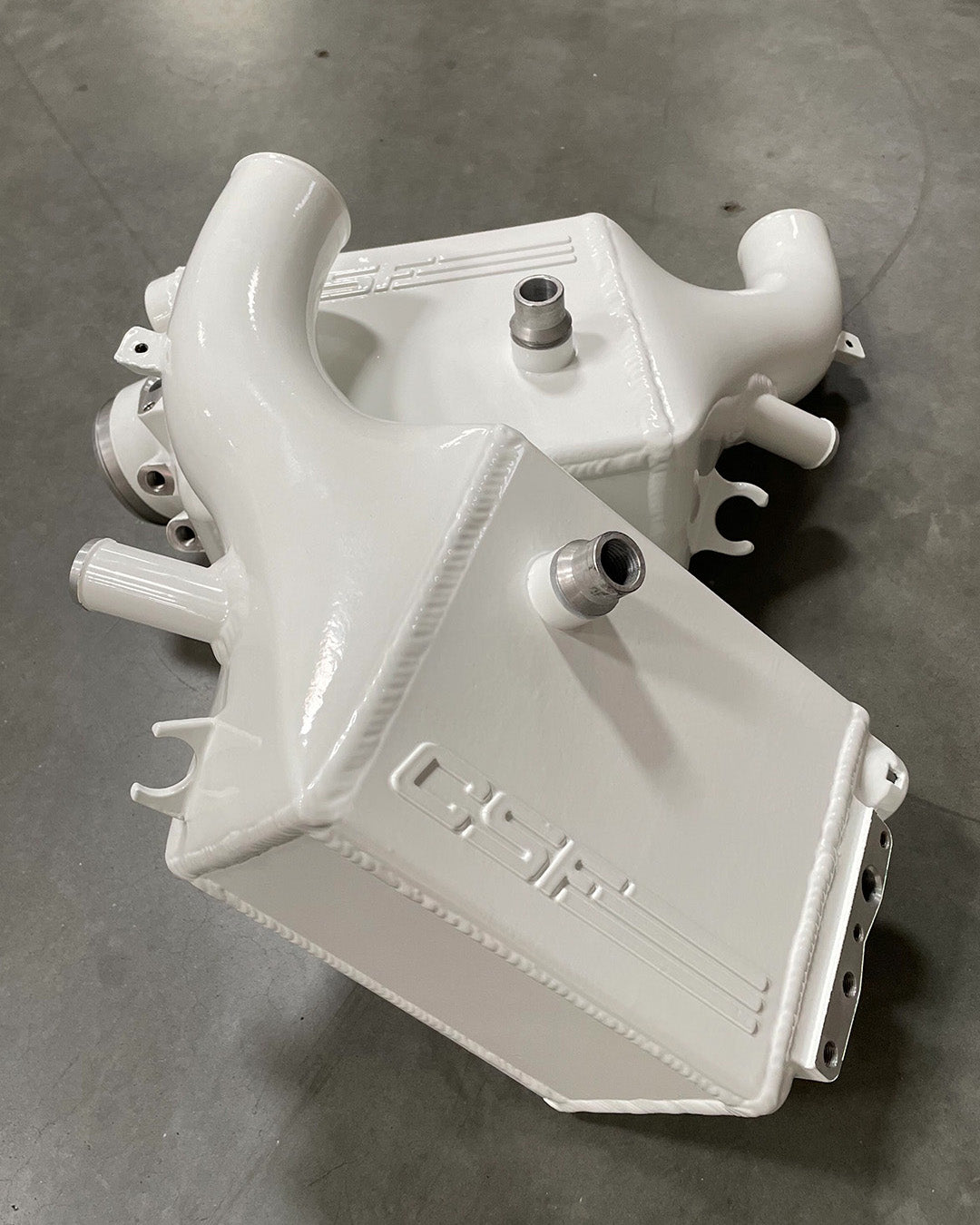 CSF #8178 BMW F9X M5/M8 Twin Charge-Air-Cooler Set custom finish - Alpine White +$200.00
