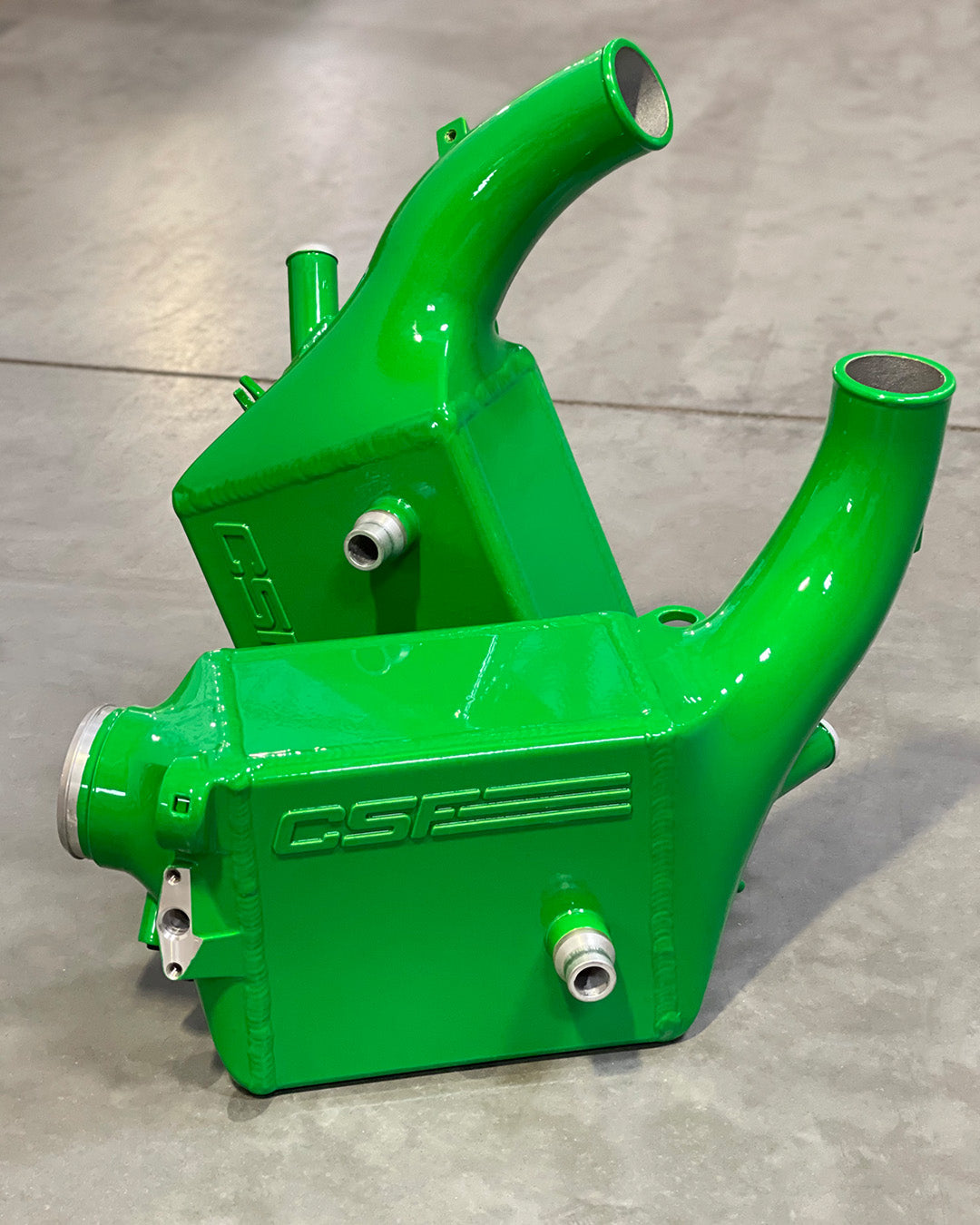 CSF #8178 BMW F9X M5/M8 Twin Charge-Air-Cooler Set custom finish - Java Green +$200.00