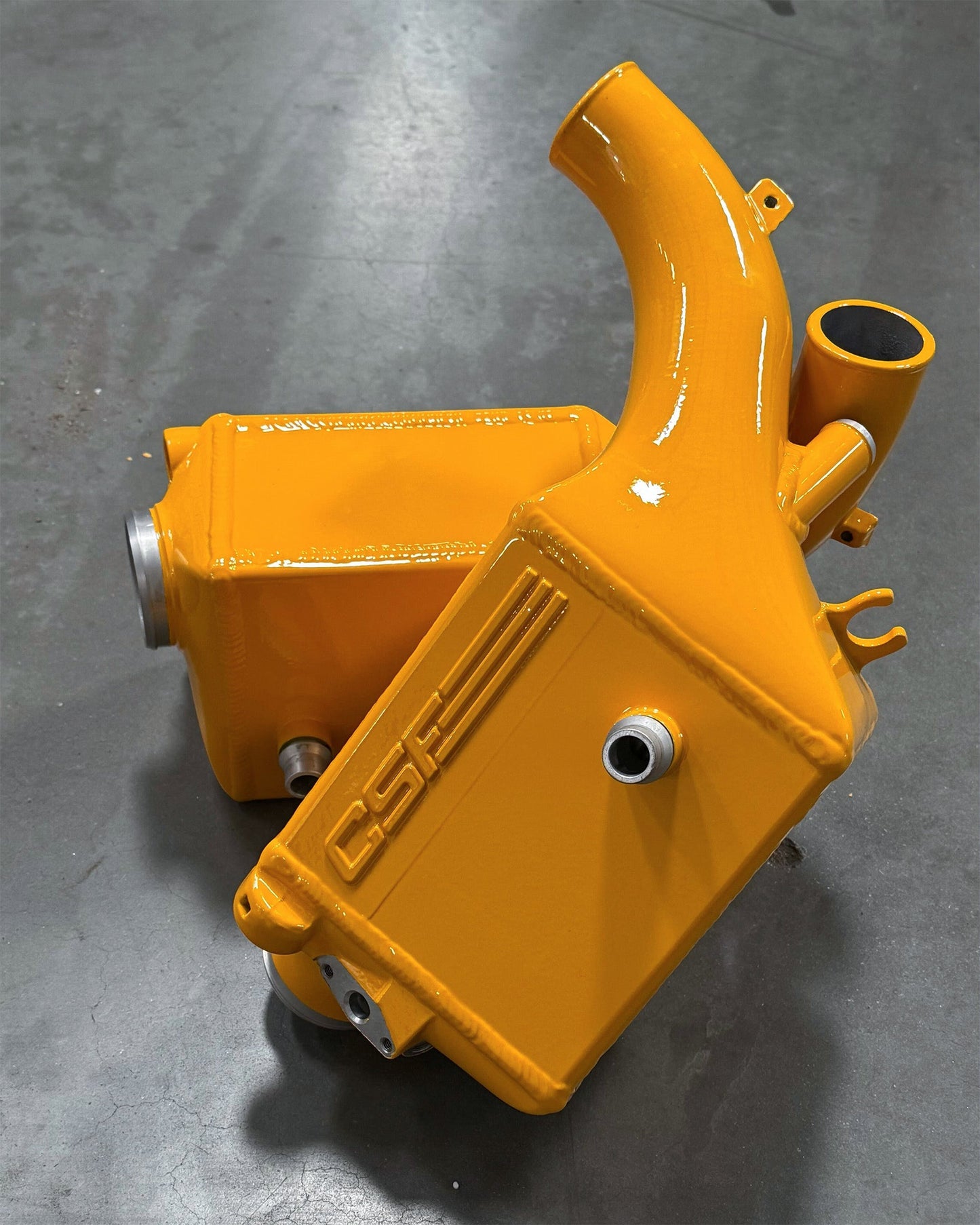 CSF #8178 BMW F9X M5/M8 Twin Charge-Air-Cooler Set custom finish - Nitro Yellow +$200.00