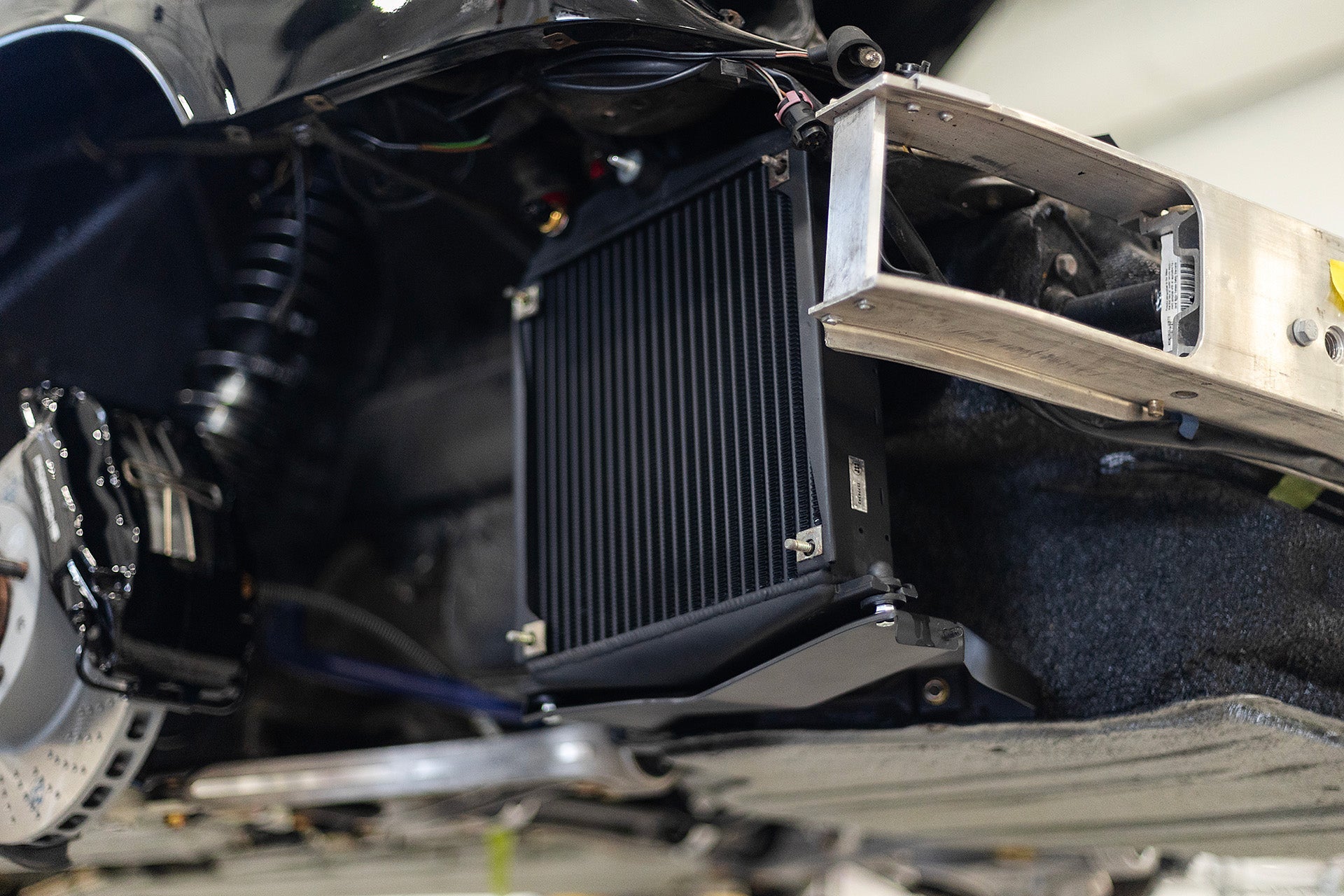 CSF #8334 Porsche 964 / 993 OEM+ Performance Engine Oil Cooler