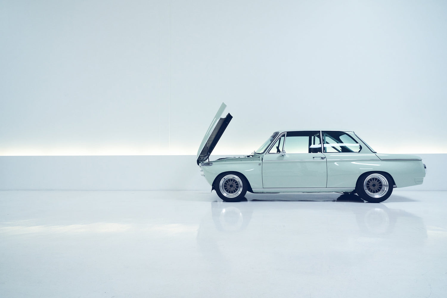 BMW E10 02-Series