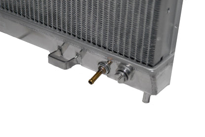CSF #3328 04-14 Nissan Titan / 05-14 Armada / 04-13 Infiniti QX56 All-Aluminum Radiator