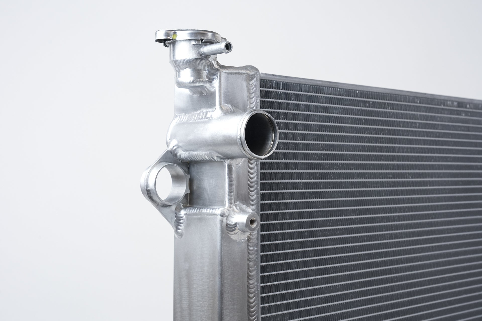 CSF #7215 Lexus LX470 / 4th Gen Toyota 4Runner V8 Heavy-Duty All-Aluminum Radiator