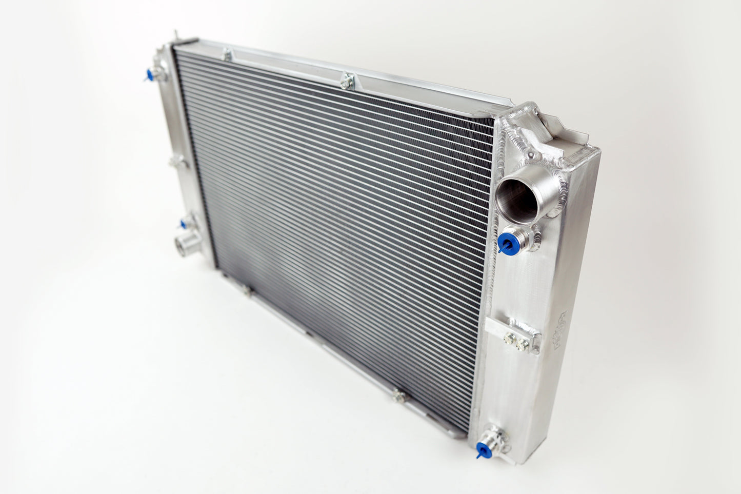 CSF #8029 CSF x 928 International High-Performance Radiator