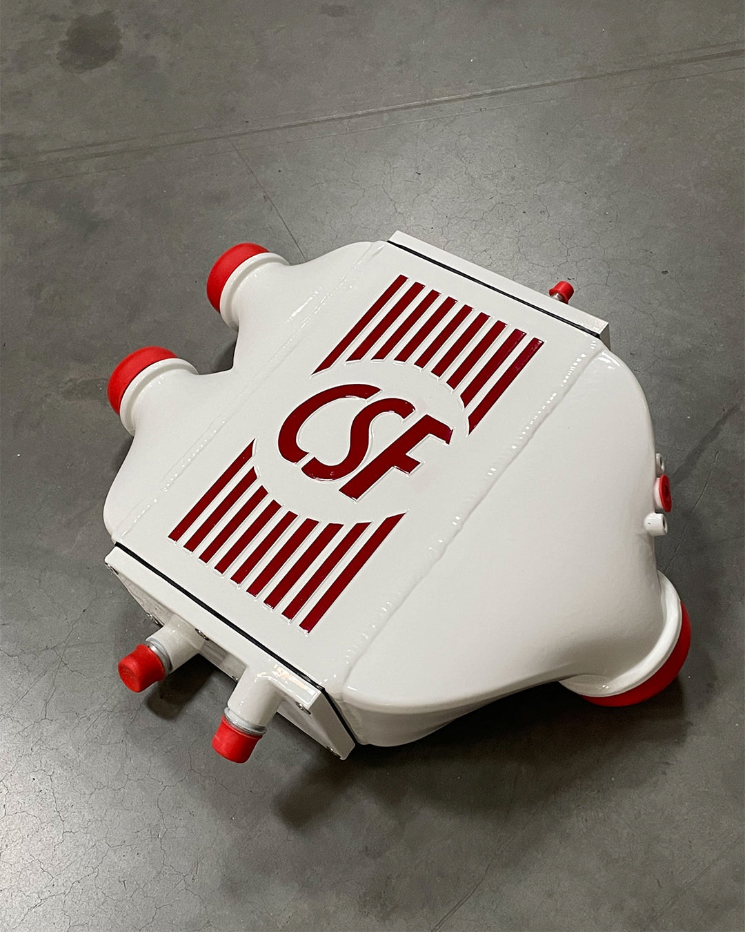 CSF #8082R F8X M3 / M4 / M2 Comp Top Mount Charge-Air-Cooler - Raw Finish custom finish - Alpine White w/ red anodized pin-striping +$400.00