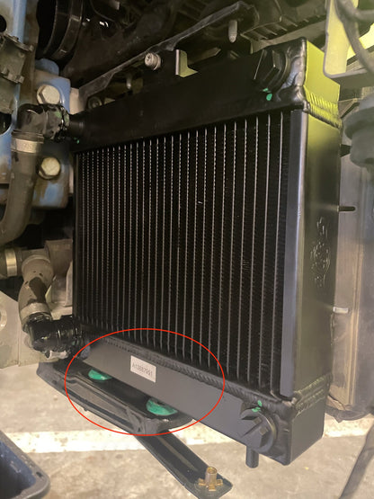 CSF #8258 BMW F8X M3/M4/M2 Comp High-Performance Auxiliary Radiator