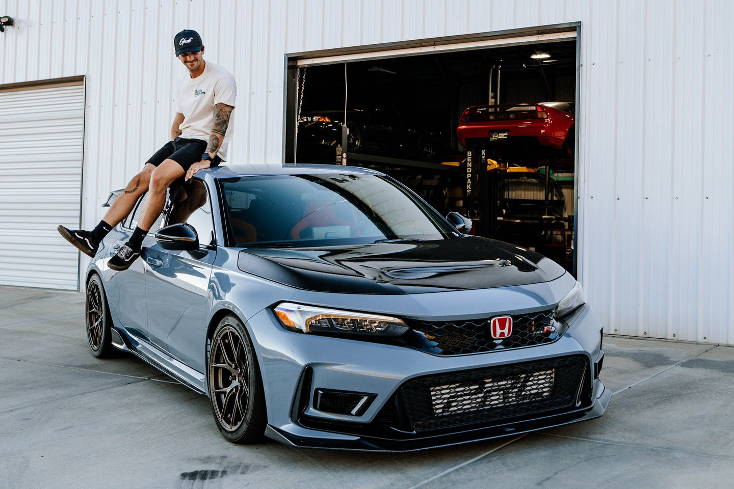 CSF #8343: FL5 Honda Civic Type R Dual Engine Oil Cooler Kit – CSF