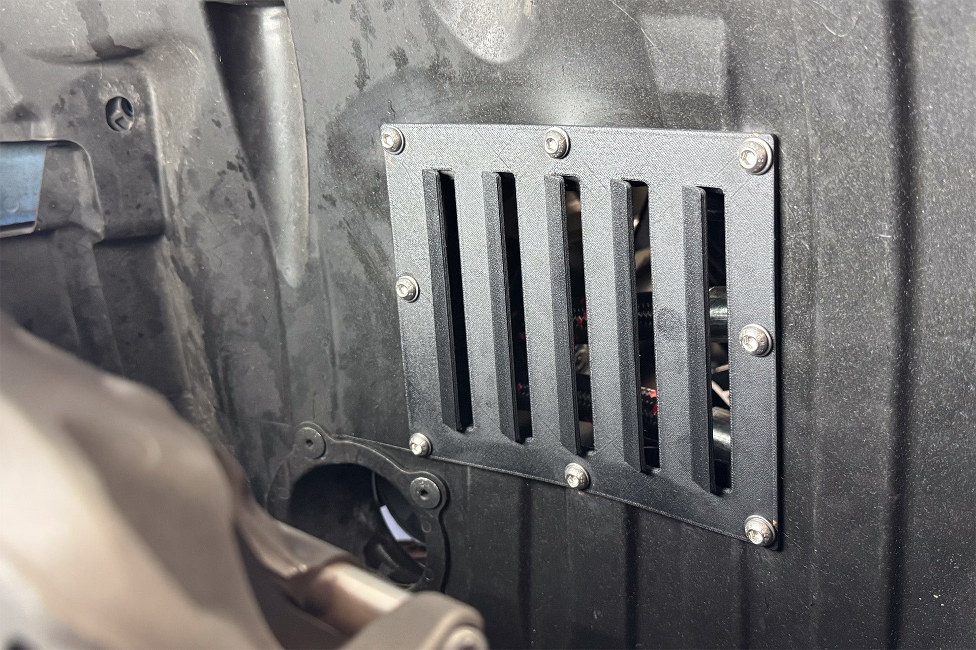 CSF #8343 FL5 Honda Civic Type R Dual Engine Oil Cooler Kit