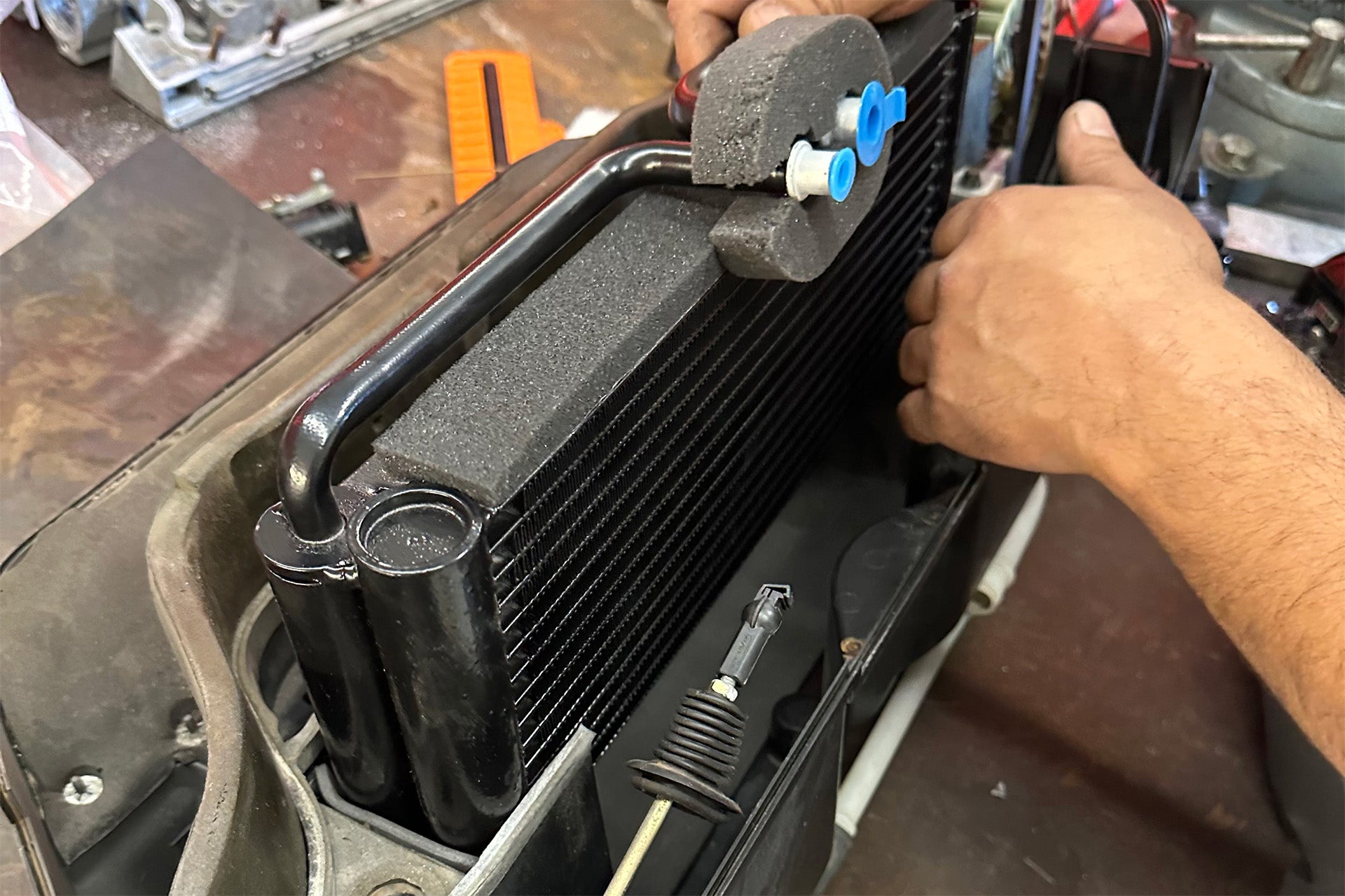 CSF #8368: Porsche 964 / 993 OEM+ Performance A/C Evaporator – CSF