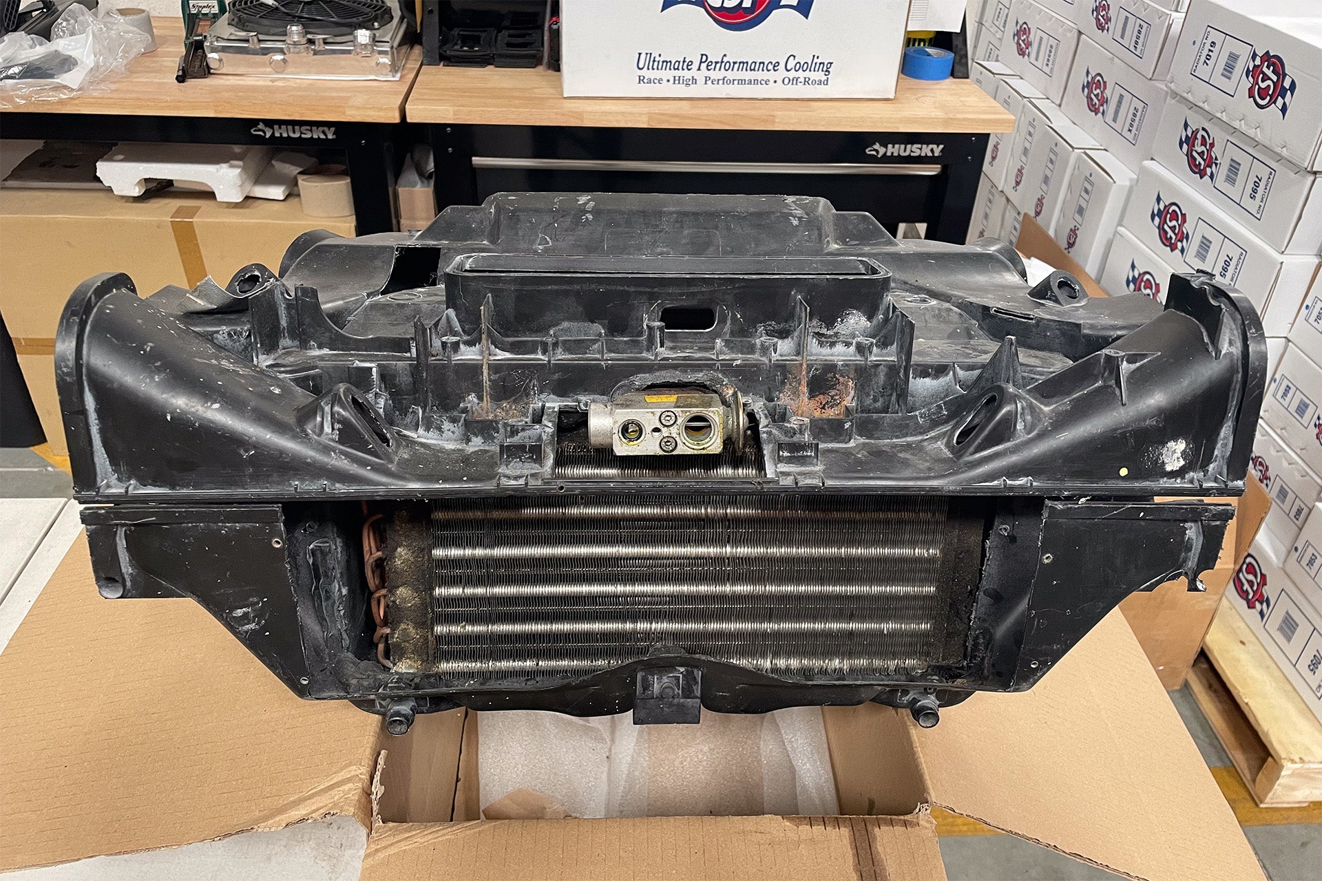 CSF #8368: Porsche 964 / 993 OEM+ Performance A/C Evaporator – CSF