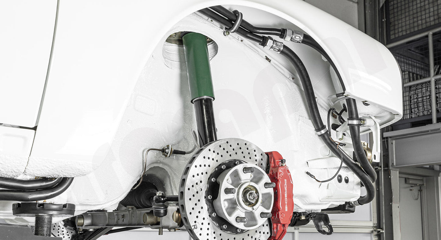 CSF #R1120020700 CARGRAPHIC Porsche 911 3.2l Carrera RSR Style Centre-Mounted Oil Cooler Kit