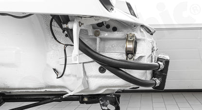 CSF #R1120020700 CARGRAPHIC Porsche 911 3.2l Carrera RSR Style Centre-Mounted Oil Cooler Kit