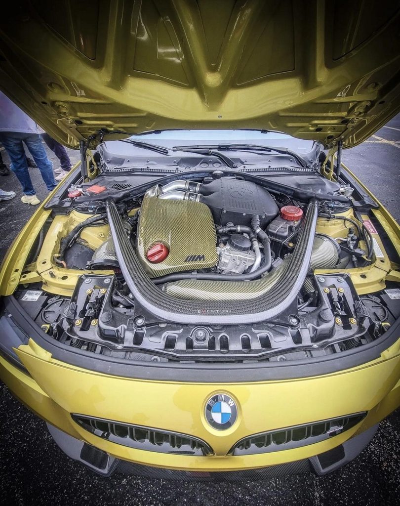 BMW F82 M4 with CSF 8082 Charge Air Cooler